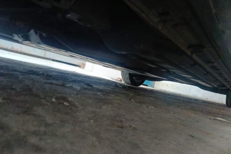 Used GAC Trumpchi M8 2023 Zongshi Series 400T Flagship Edition Chassis Front Left