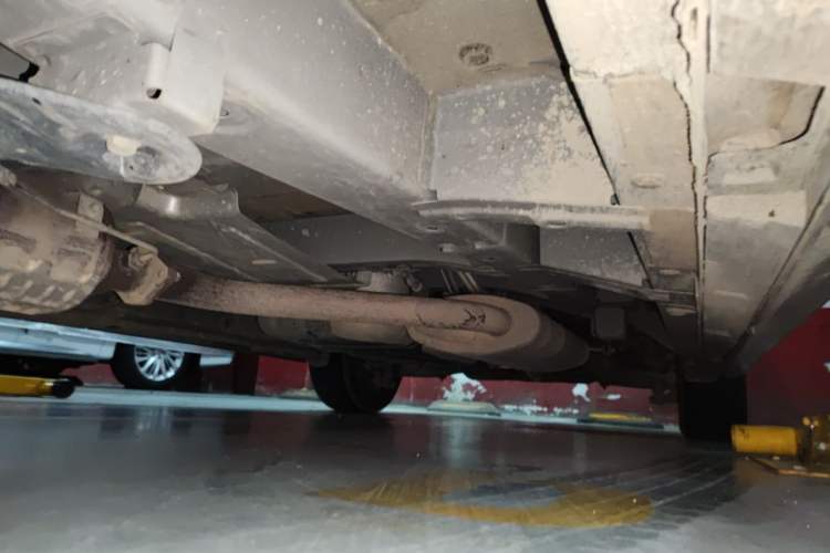 Used GAC Trumpchi M8 2023 Lingxiu Series 390T Deluxe Edition Chassis Front Left