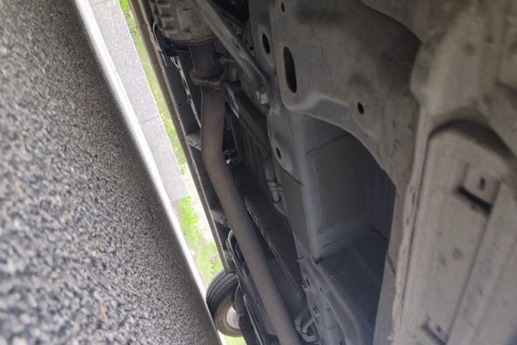 Used GAC Trumpchi M8 2023 Zongshi Series 400T Ultimate Edition Chassis Front Left