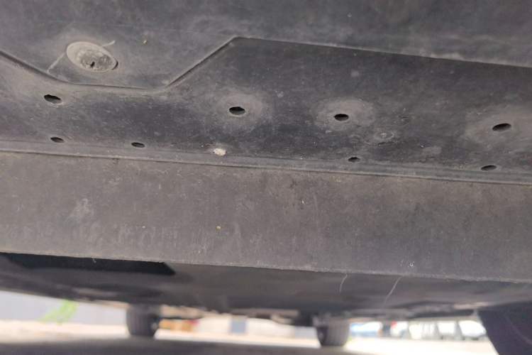 Used GAC Trumpchi M8 2023 Zongshi Series 400T Flagship Edition Chassis Front