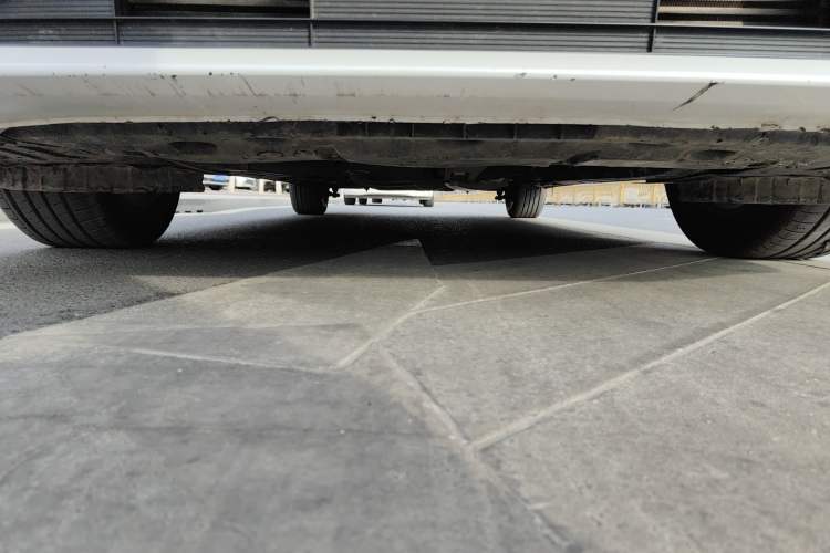 Used GAC Trumpchi M8 2023 Lingxiu Series 390T Luxury Edition Chassis Front