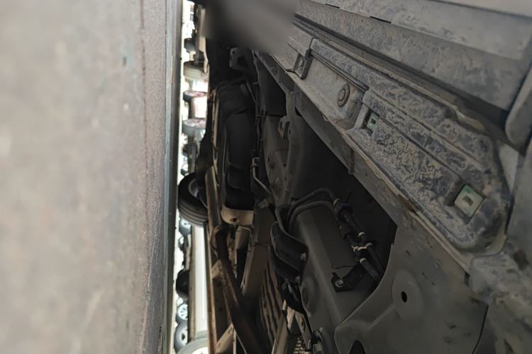 Used GAC Trumpchi M8 2023 Zongshi Series 400T Ultimate Edition Chassis Front Right