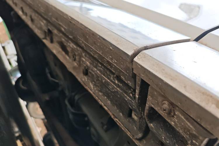 Used GAC Trumpchi M8 2023 Zongshi Series 400T Ultimate Edition Chassis Front Right