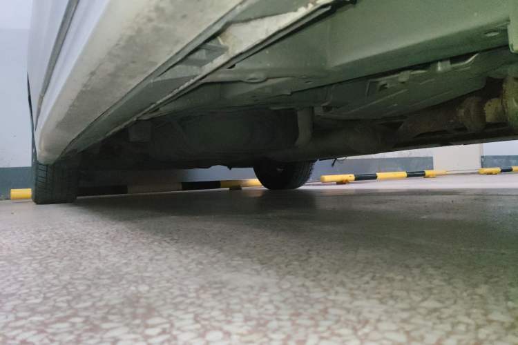 Used GAC Trumpchi M8 2023 Lingxiu Series 390T Deluxe Edition Chassis Front Right