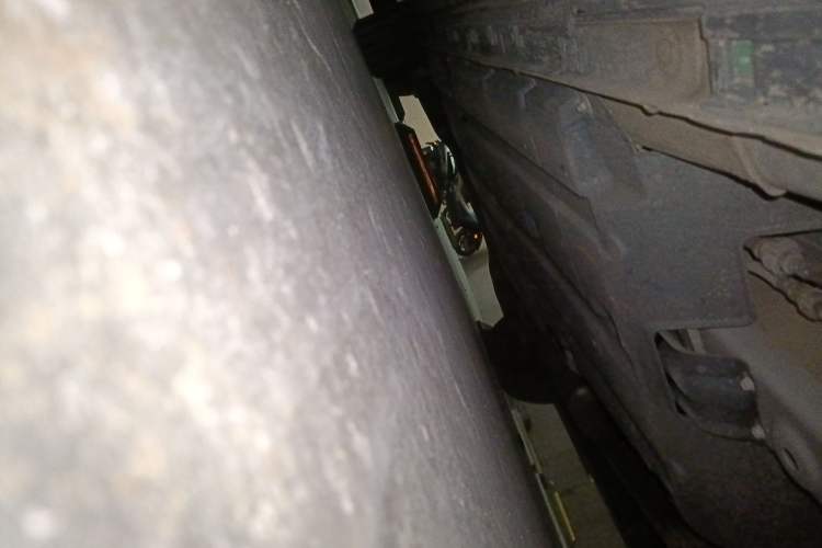 Used GAC Trumpchi M8 2023 Zongshi Series 400T Flagship Edition Chassis Front Right