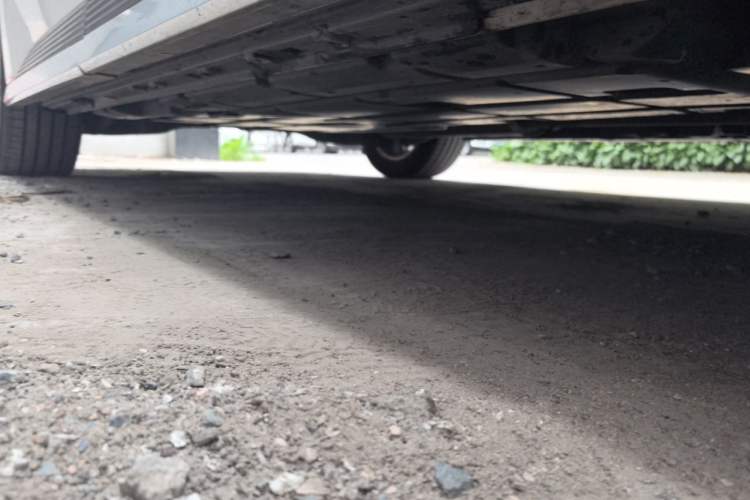 Used GAC Trumpchi M8 2023 Zongshi Series 400T Flagship Edition Chassis Front Right