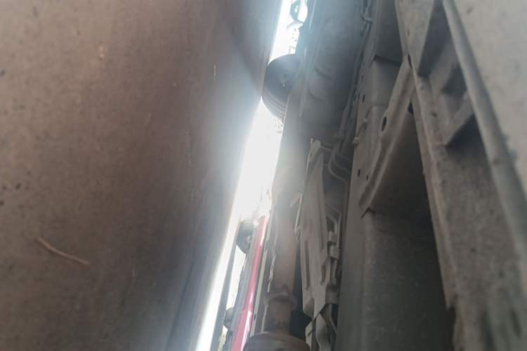 Used GAC Trumpchi M8 2023 Lingxiu Series 390T Deluxe Edition Chassis Front Right