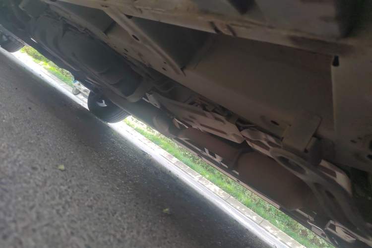 Used GAC Trumpchi M8 2023 Lingxiu Series 390T Luxury Edition Chassis Front Right