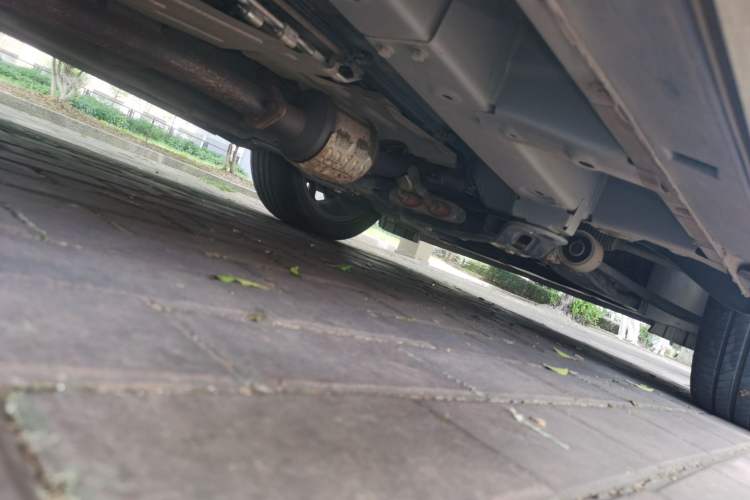 Used GAC Trumpchi M8 2023 Lingxiu Series 390T Prestige Edition Chassis Front Right