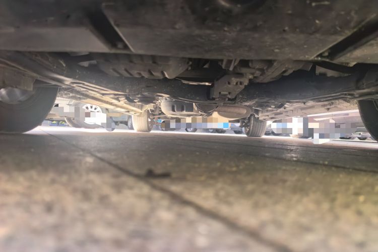 Used GAC Trumpchi M8 2023 Lingxiu Series 390T Deluxe Edition Chassis Front