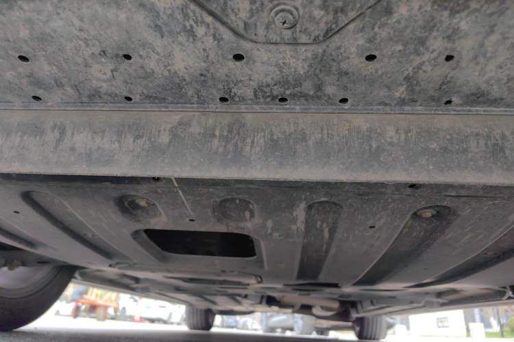 Used GAC Trumpchi M8 2023 Zongshi Series 400T Flagship Edition Chassis Front