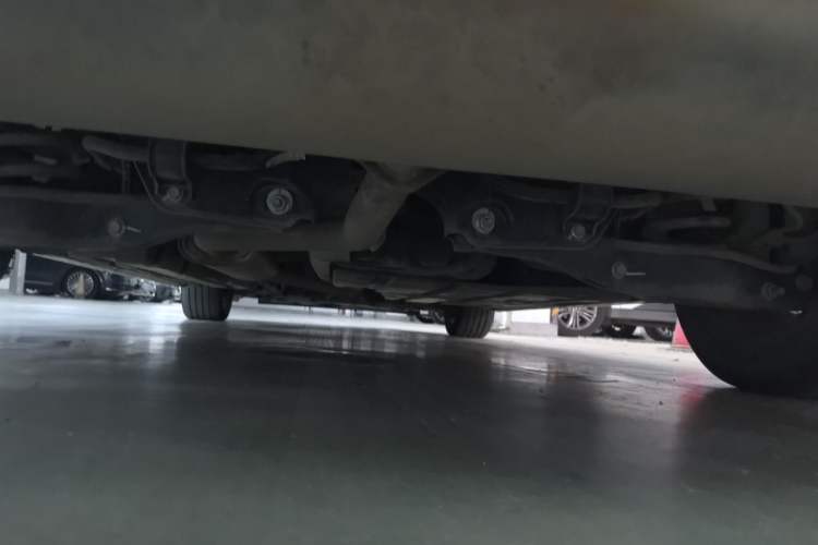 Used GAC Trumpchi M8 2023 Zongshi Series 400T Flagship Edition Chassis Rear