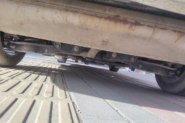 Used GAC Trumpchi M8 2023 Zongshi Series Dual-Motor YuZun Edition Chassis Rear