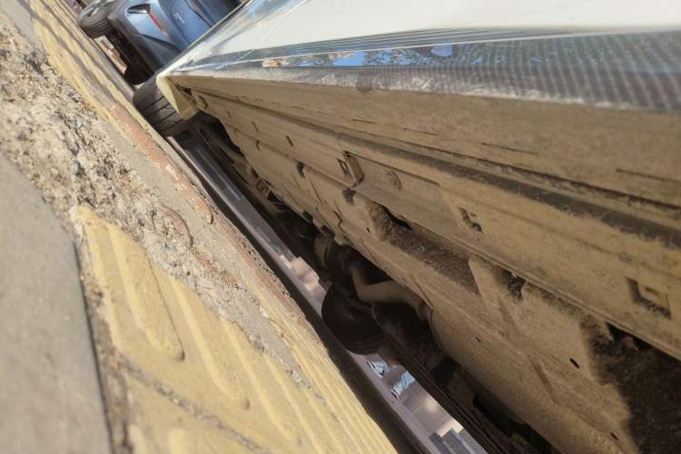 Used GAC Trumpchi M8 2023 Zongshi Series Dual-Motor YuZun Edition Chassis Rear Left
