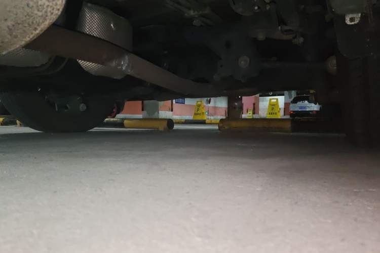 Used GAC Trumpchi M8 2023 Master Series 390T Ultimate Edition Chassis Rear Left