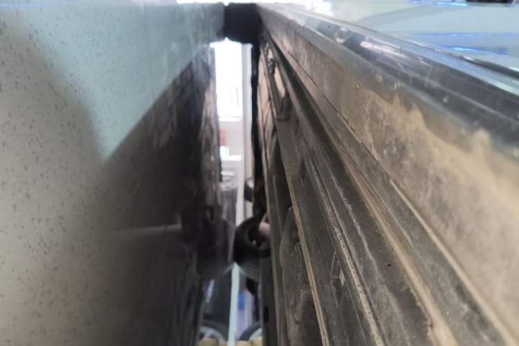 Used GAC Trumpchi M8 2023 Zongshi Series Dual-Motor YuZun Edition Chassis Rear Left