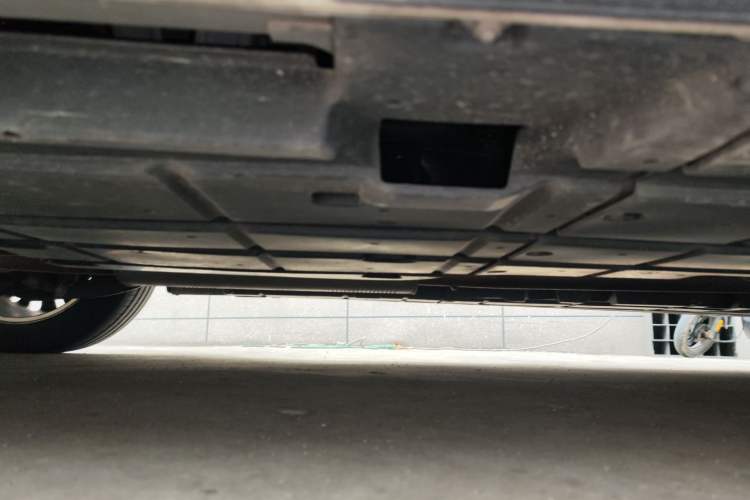 Used GAC Trumpchi M8 2023 Zongshi Series 400T Flagship Edition Chassis Rear Left