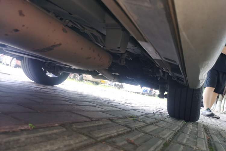 Used GAC Trumpchi M8 2023 Lingxiu Series 390T Prestige Edition Chassis Rear Left