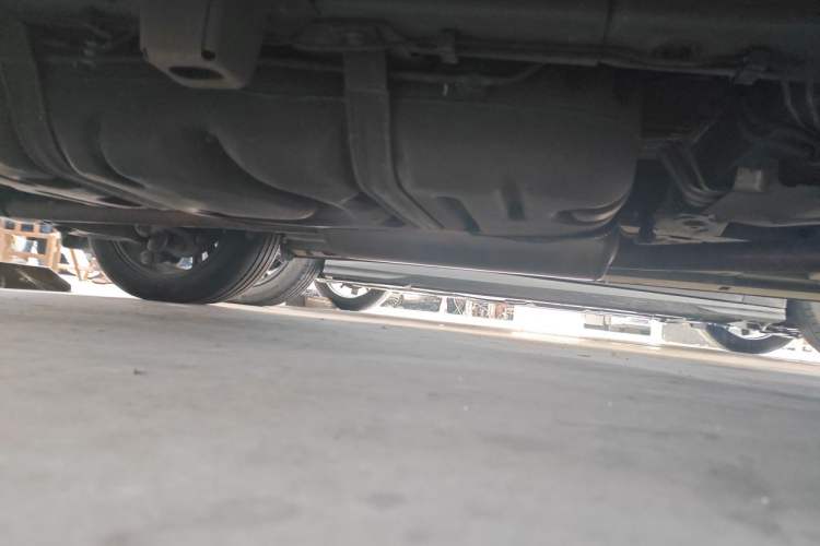 Used GAC Trumpchi M8 2023 Lingxiu Series 390T Ultimate Edition Chassis Rear