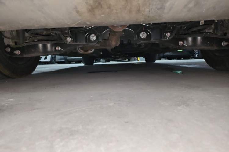 Used GAC Trumpchi M8 2023 Zongshi Series 400T Ultimate Edition Chassis Rear