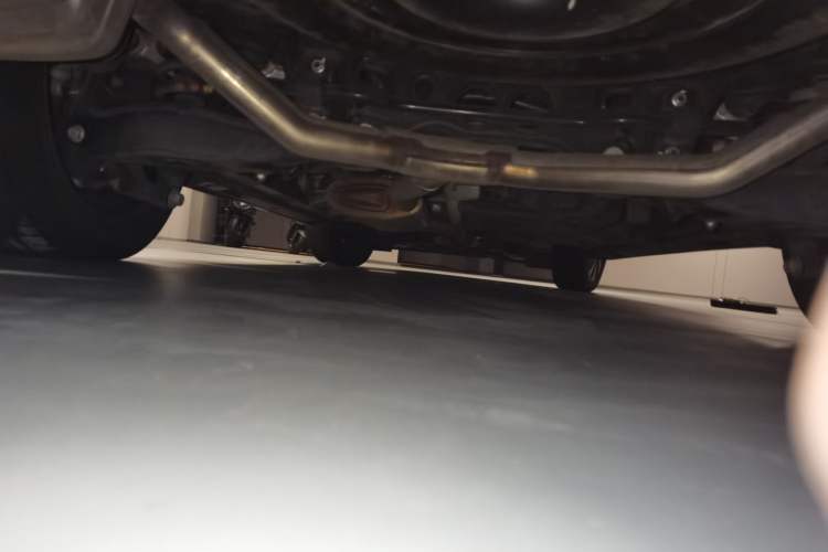 Used GAC Trumpchi M8 2023 Lingxiu Series 390T Luxury Edition Chassis Rear