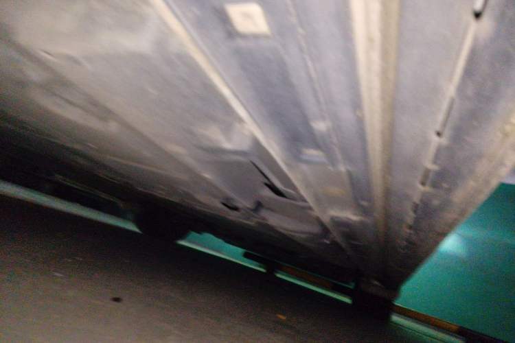 Used GAC Trumpchi M8 2023 Zongshi Series Dual-Motor YuZun Edition Chassis Rear Right