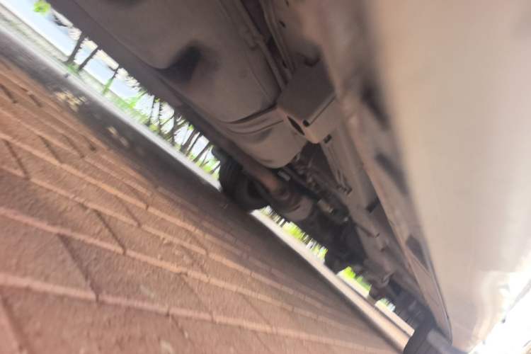Used GAC Trumpchi M8 2023 Lingxiu Series 390T Ultimate Edition Chassis Rear Right
