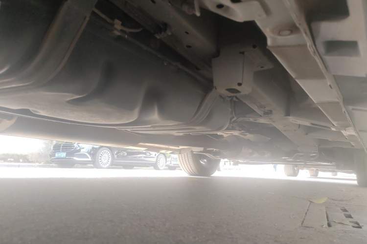 Used GAC Trumpchi M8 2023 Lingxiu Series 390T Prestige Edition Chassis Rear Right