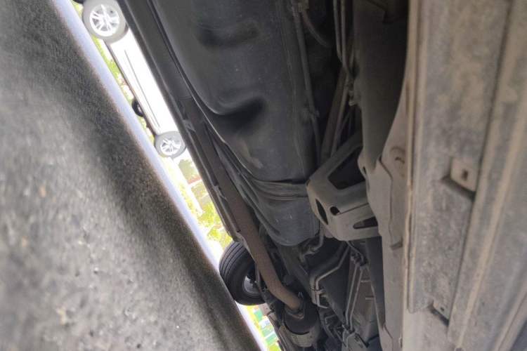 Used GAC Trumpchi M8 2023 Zongshi Series 400T Ultimate Edition Chassis Rear Right