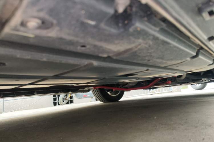 Used GAC Trumpchi M8 2023 Zongshi Series 400T Flagship Edition Chassis Rear