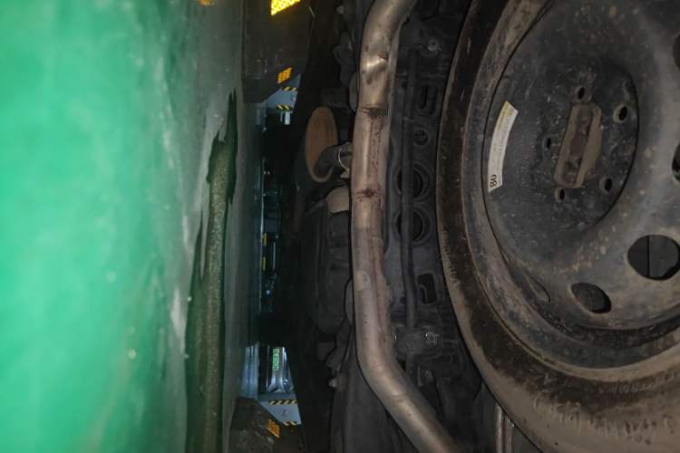 Used GAC Trumpchi M8 2023 Lingxiu Series 390T Ultimate Edition Chassis Rear