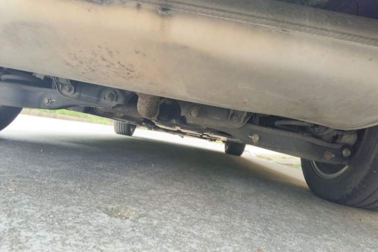Used GAC Trumpchi M8 2023 Zongshi Series Dual-Motor YuZun Edition Chassis Rear