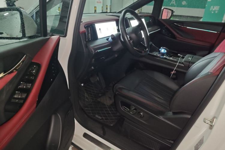 Used GAC Trumpchi M8 2023 Zongshi Series Dual-Motor Flagship Edition Driver Seat