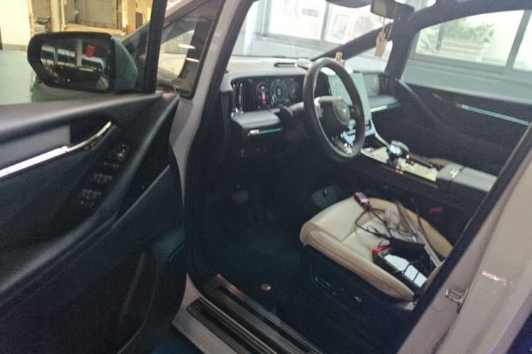 Used GAC Trumpchi M8 2023 Zongshi Series 400T Flagship Edition Driver Seat