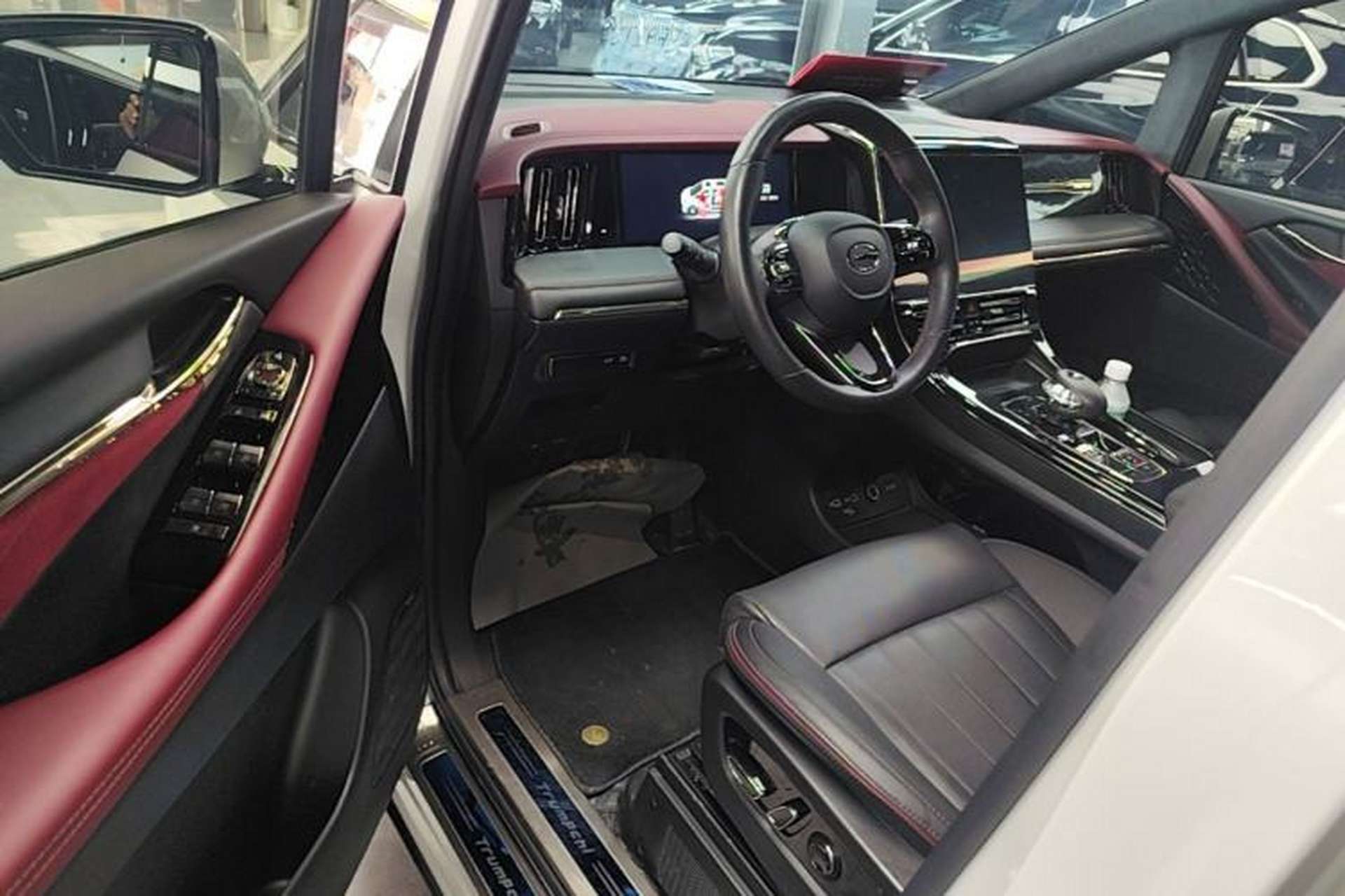 Used GAC Trumpchi M8 2023 Zongshi Series Dual-Motor Flagship Edition Driver Seat
