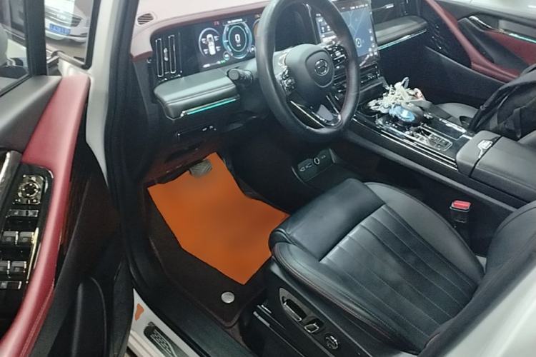 Used GAC Trumpchi M8 2023 Zongshi Series Dual-Motor Flagship Edition Driver Seat
