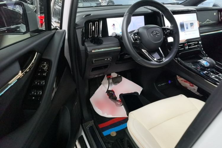 Used GAC Trumpchi M8 2023 Zongshi Series Dual-Motor Flagship Edition Driver Seat