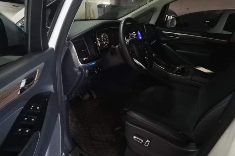 Used GAC Trumpchi M8 2023 Lingxiu Series 390T Prestige Edition Driver Seat