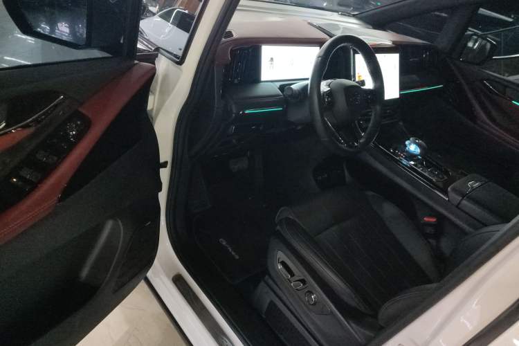 Used GAC Trumpchi M8 2023 Zongshi Series 400T Flagship Edition Driver Seat