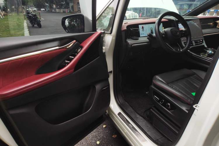 Used GAC Trumpchi M8 2023 Zongshi Series 400T Flagship Edition Driver Seat