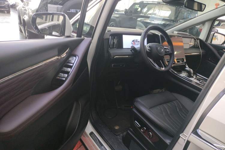 Used GAC Trumpchi M8 2023 Zongshi Series 400T Ultimate Edition Driver Seat