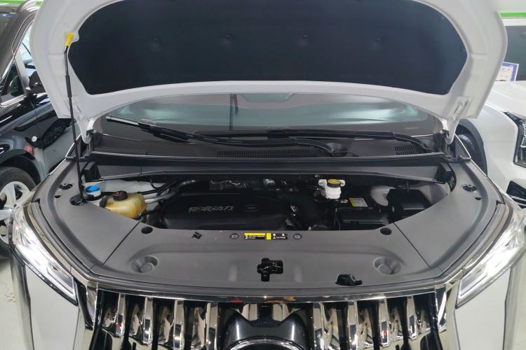 Used GAC Trumpchi M8 2023 Zongshi Series 400T Flagship Edition Engine Bay