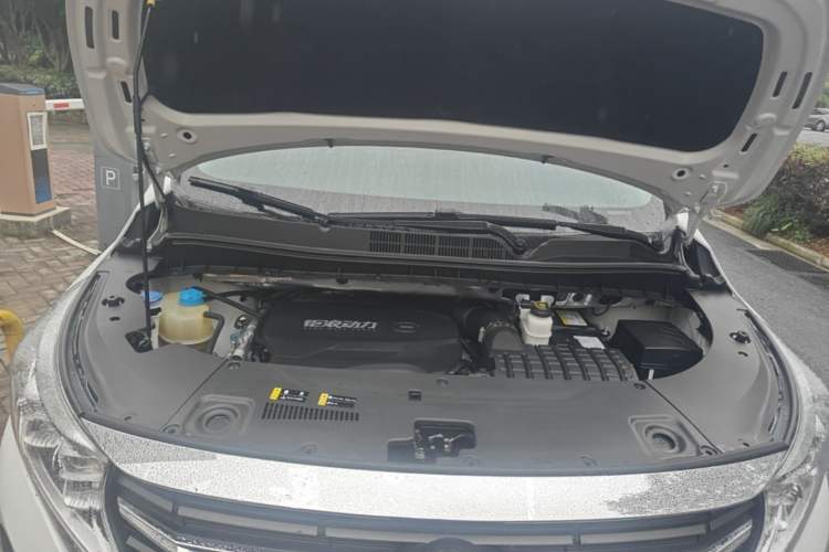 Used GAC Trumpchi M8 2023 Lingxiu Series 390T Luxury Edition Engine Bay