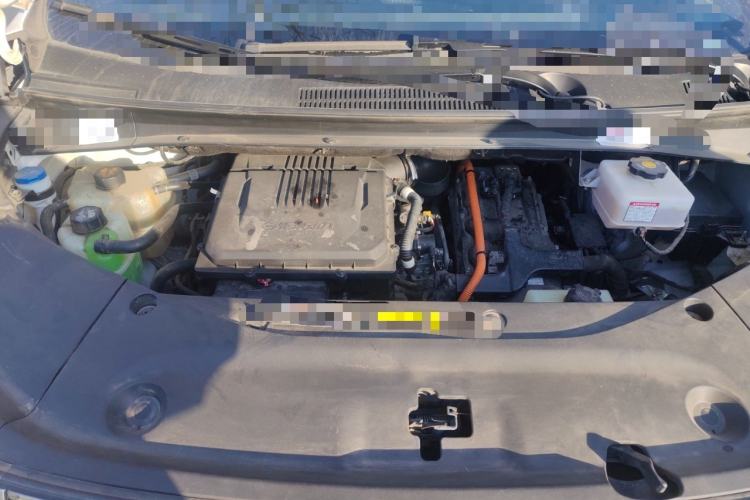 Used GAC Trumpchi M8 2023 Zongshi Series Dual-Motor Flagship Edition Engine Bay