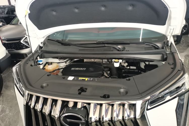 Used GAC Trumpchi M8 2023 Zongshi Series 400T Flagship Edition Engine Bay
