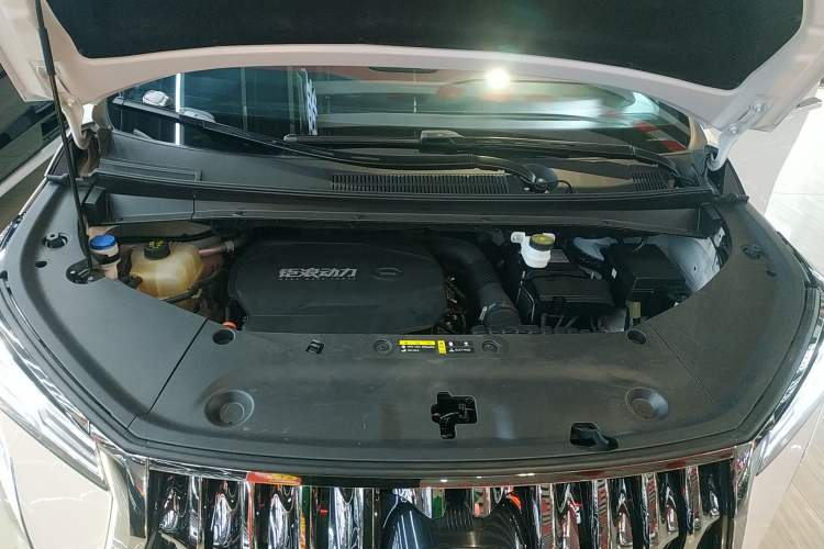 Used GAC Trumpchi M8 2023 Zongshi Series 400T Flagship Edition Engine Bay