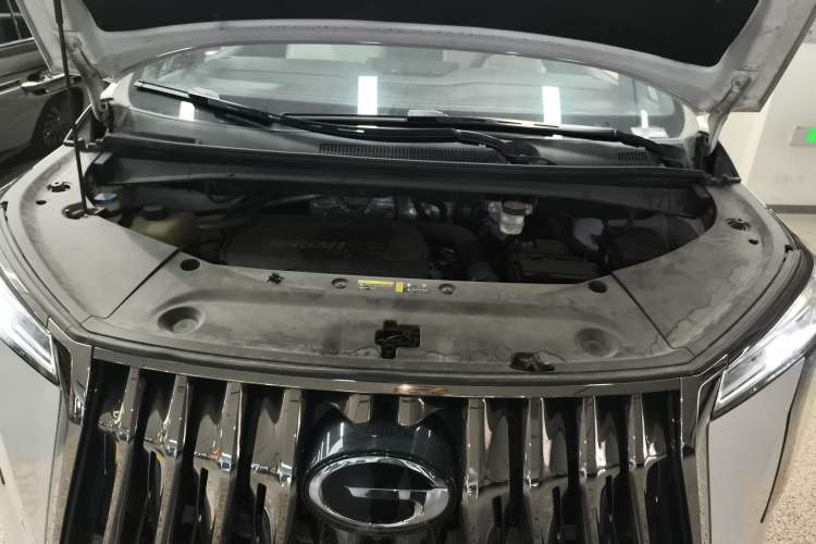 Used GAC Trumpchi M8 2023 Zongshi Series 400T Flagship Edition Engine Bay