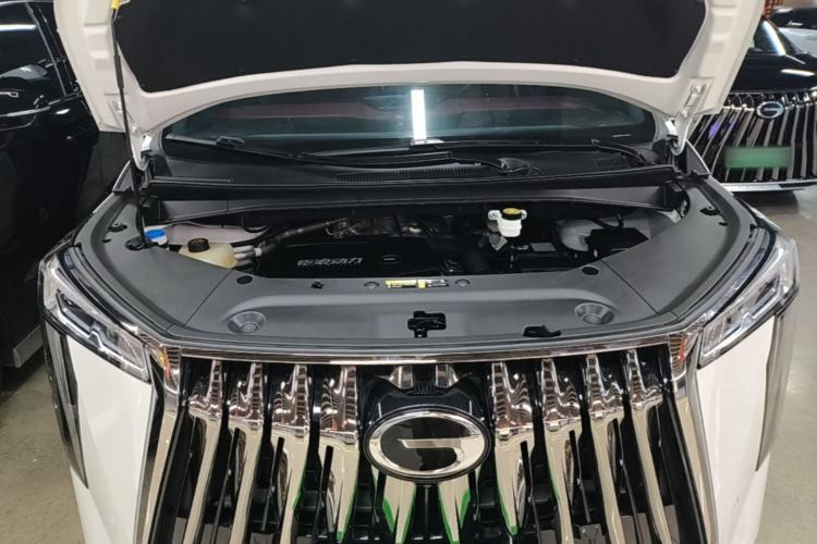 Used GAC Trumpchi M8 2023 Zongshi Series 400T Flagship Edition Engine Bay