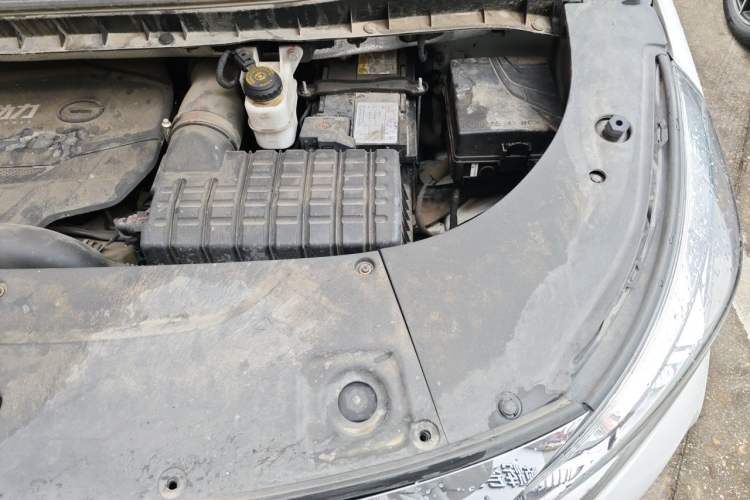 Used GAC Trumpchi M8 2023 Lingxiu Series 390T Luxury Edition Engine Bay Left
