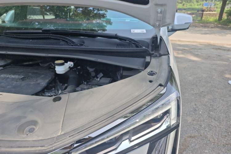 Used GAC Trumpchi M8 2023 Zongshi Series 400T Ultimate Edition Engine Bay Left